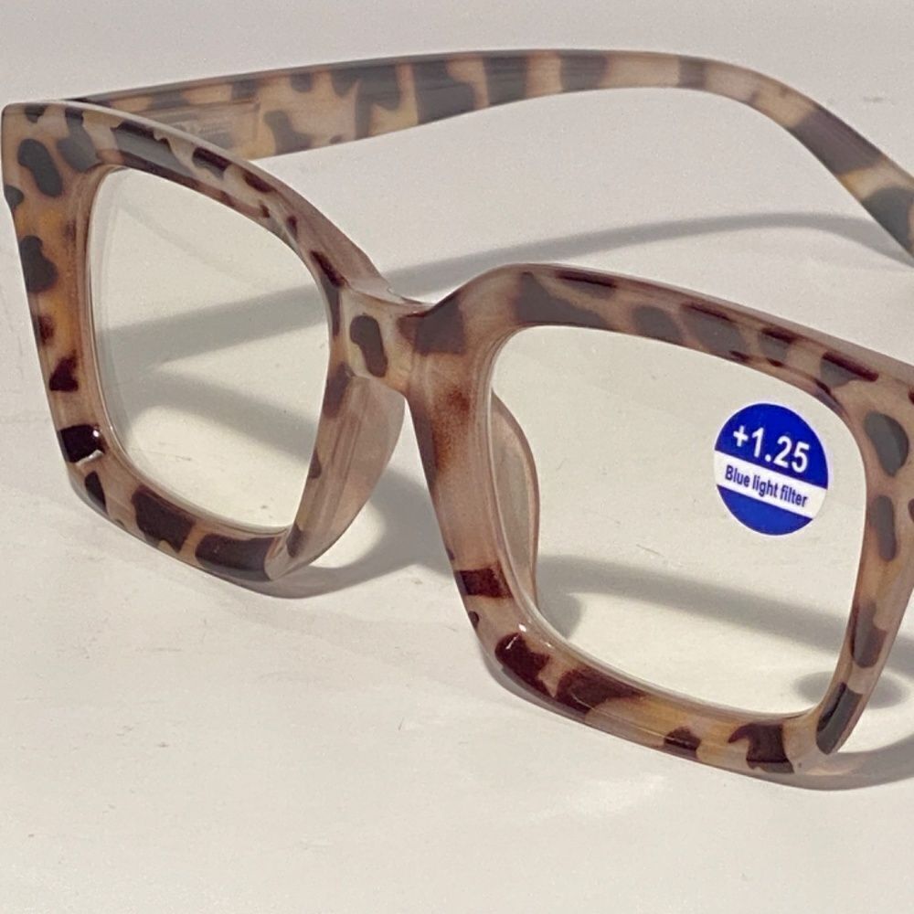 1185 Claudia 1.25 Light Tortoise Oversize Reading Glasses Square Concave NWT - Picture 8 of 9